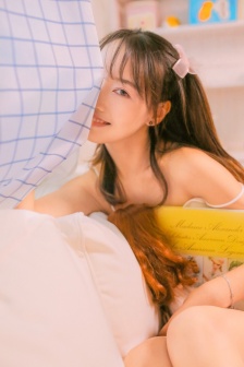 国产漂亮白嫩美女在线观看